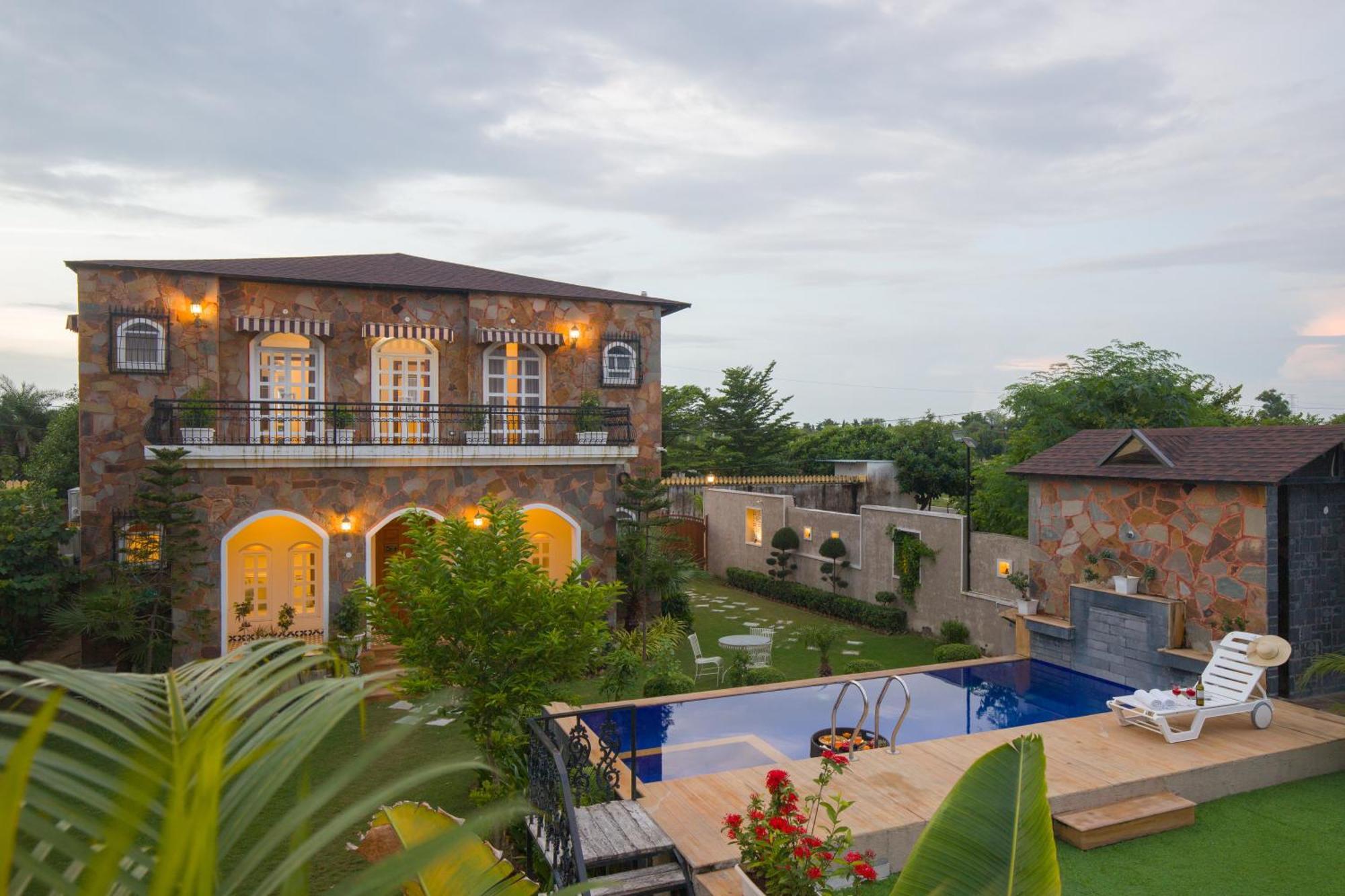 Elivaas 3 Bhk With Pvt Pool & Lush Garden - Oakwood Villa Jaipur Bagian luar foto
